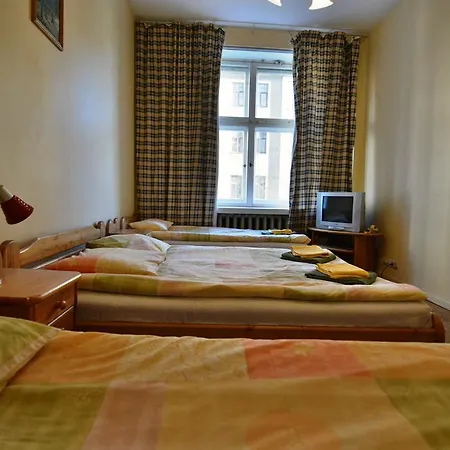 Hotel Multilux With Self Check-in Riga