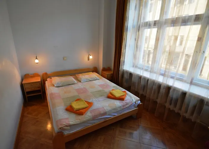 Ξενοδοχείο Multilux With Self Check-in 2*