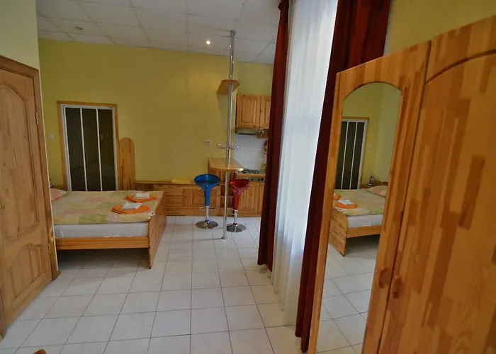 酒店 Multilux With Self Check-in 2*